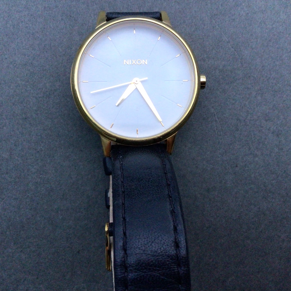 Nixon Movin’ Out The Kensington Gold Watch Case Black Leather Strap